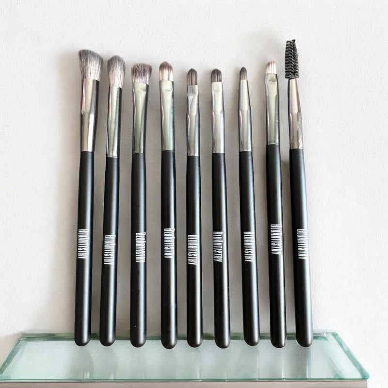 9 Essential Face Brush Collection image 0