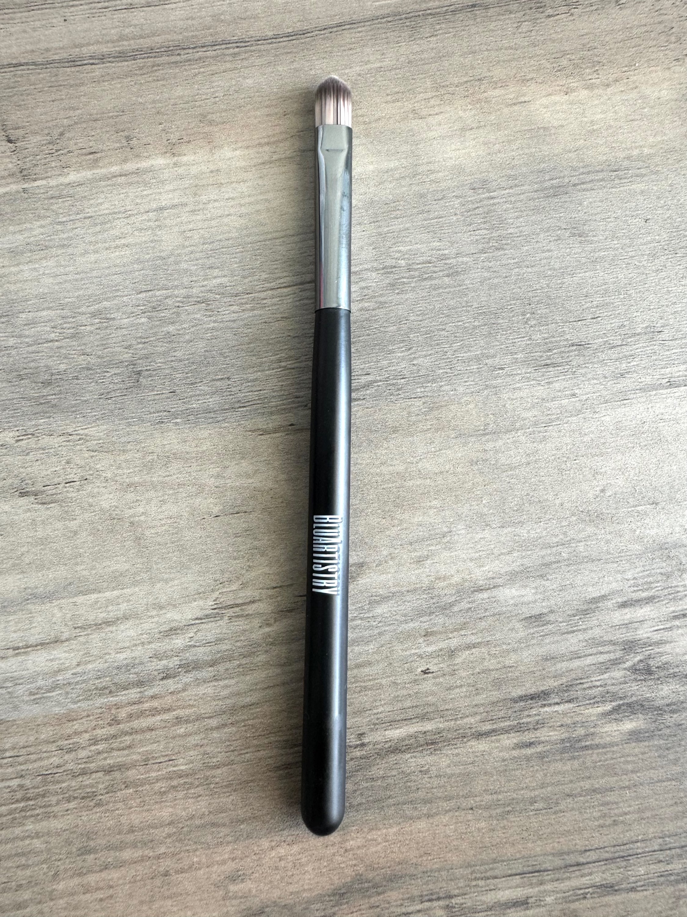 9 Essential Face Brush Collection image 5